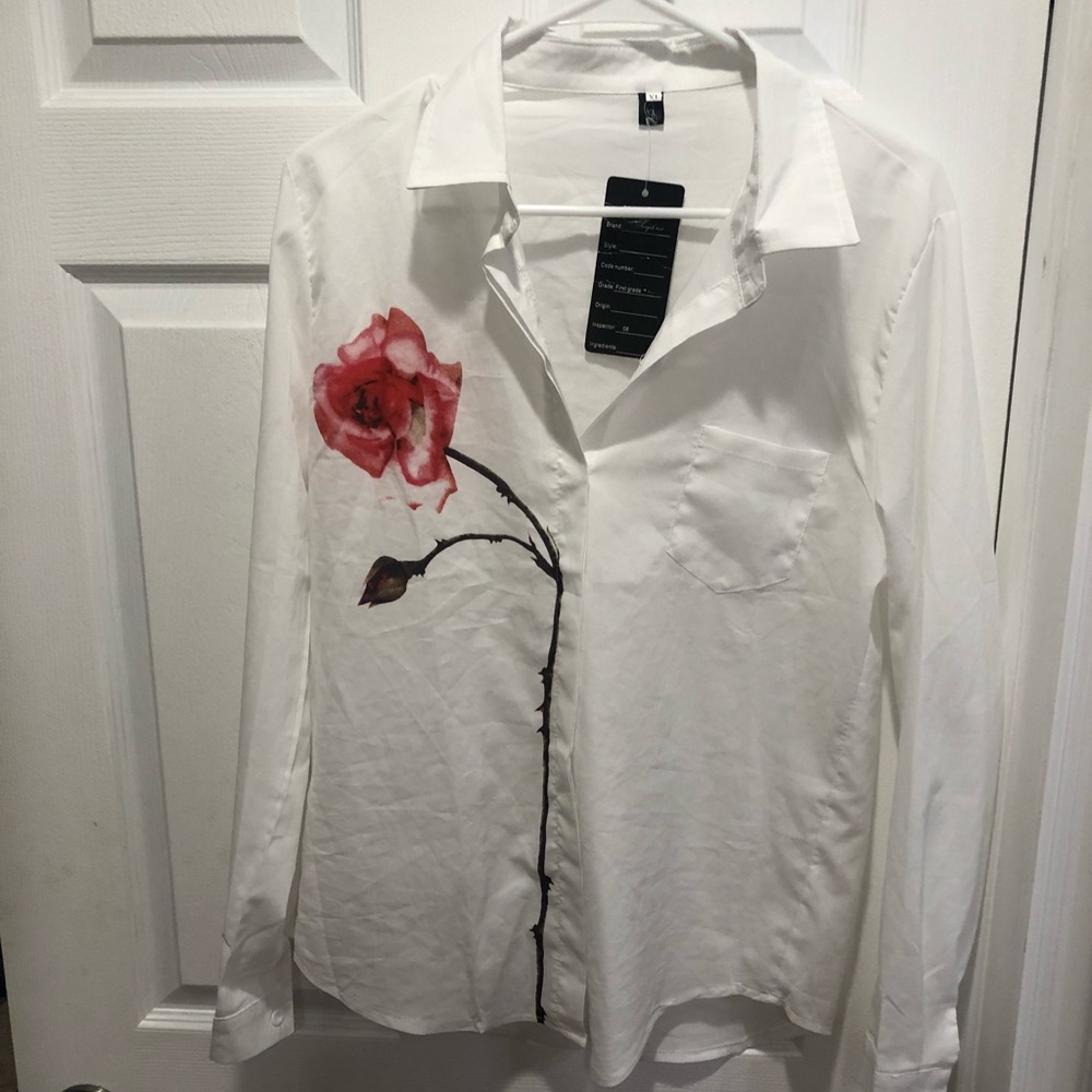 White button down with floral and pocket